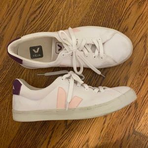 size 7 veja